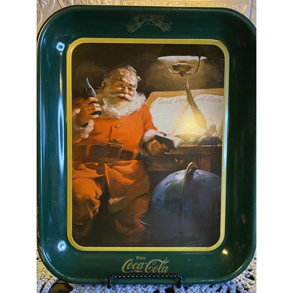 Vintage 1980's ~ "Coca Cola‎ Christmas Tray" with Iconic Santa ~ 13"x11"